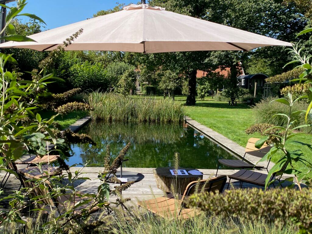 Retraite locatie in de natuur bij PLUK met tuin en monumentale boerderij